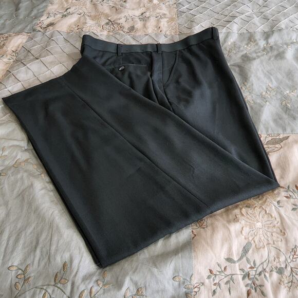 Van Heusen Mens 40x32 Black 4 Pockets Dress Work Slacks - Picture 1 of 5